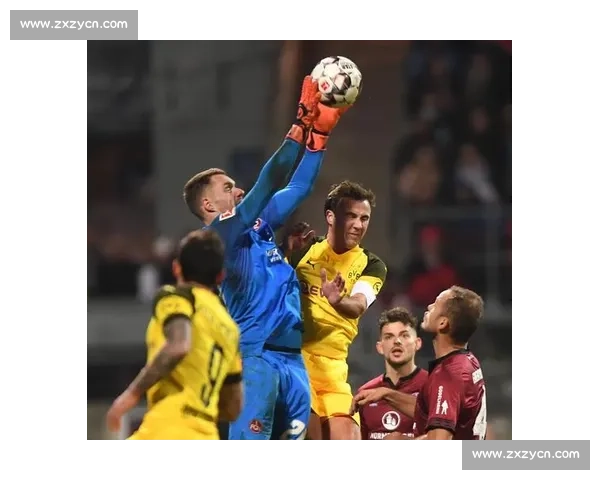 足球比赛术语全解析从控球到进攻每个细节都不能忽视 - 副本 (3)